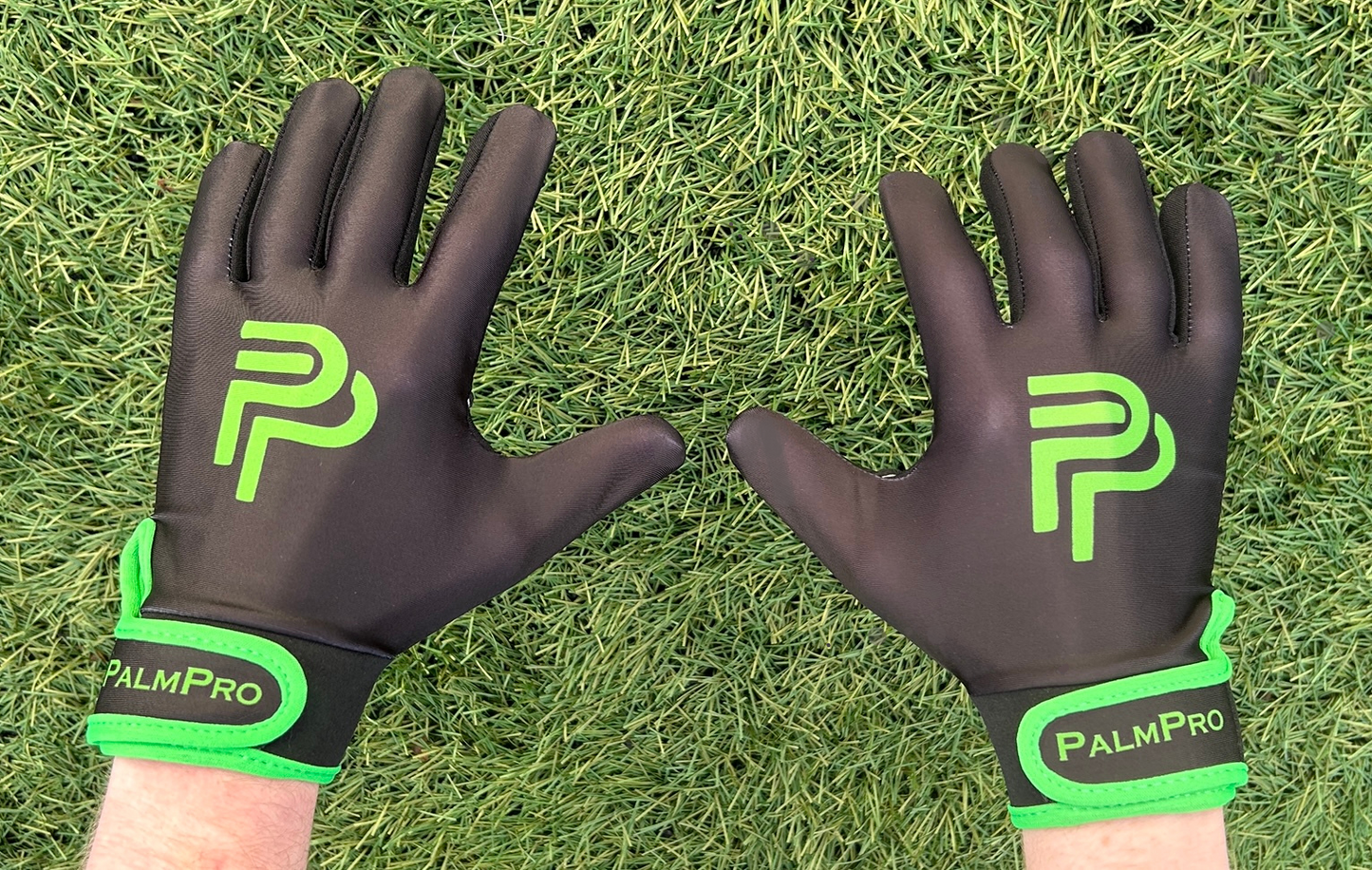 Green and Black Gaelic Gloves